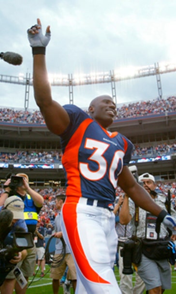 Terrell Davis' visit with Broncos brings back memories